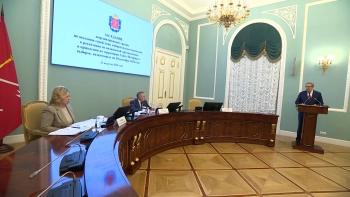 Александр Беглов поручил обеспечить безопасность на избирательных участках Петербурга