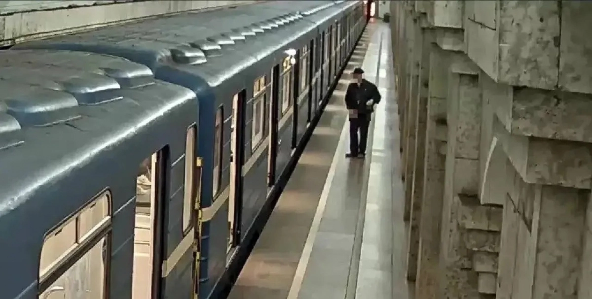 Серийного онаниста поймали в петербургском метро - tvspb.ru
