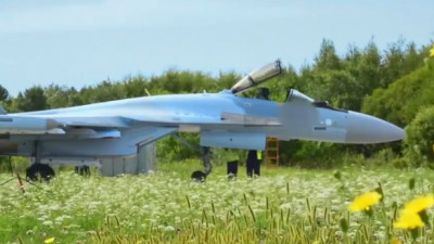 «Ростех» направил в армию партию многофункциональных истребителей Су-35С