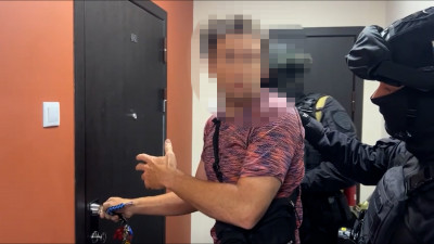 Иностранца задержали в Петербурге за финансирование экстремистской организации