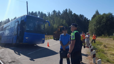 В Ленобласти водитель автобуса получил 3,5 года за смертельный выезд на железнодорожный переезд