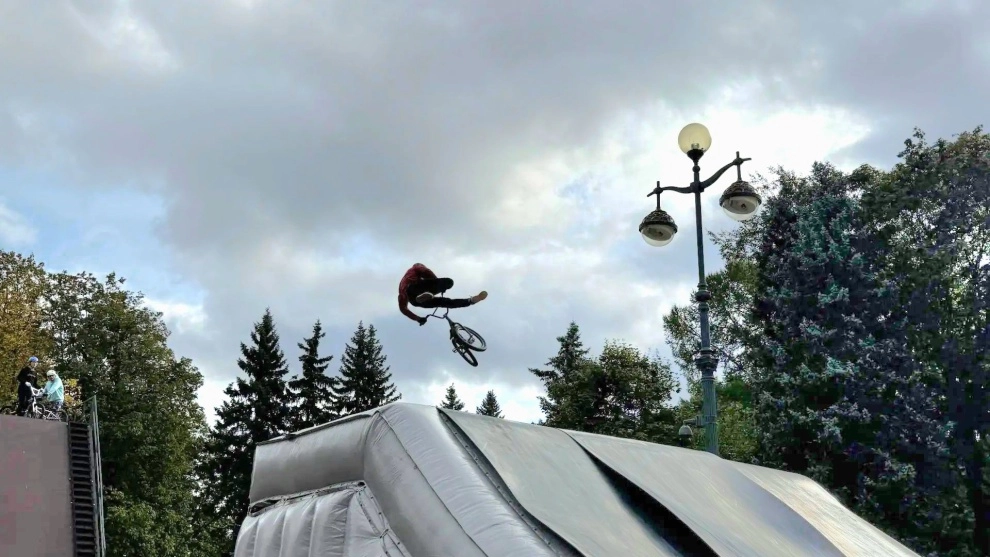 Александр Беглов: Фестиваль на Крестовском острове поможет юным петербуржцам сделать обрести уверенность в себе и найти новых друзей - tvspb.ru