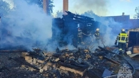 Два человека погибли при пожаре в частном доме в Кингисеппском районе