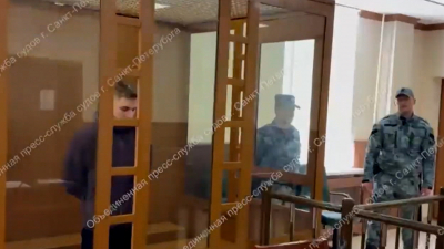 Суд арестовал парня, устроившего кровавую расправу в Колпино, один человек погиб, второй – тяжело ранен
