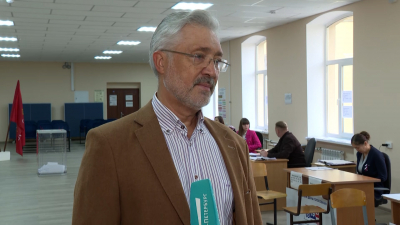 Петр Яблонский: молодым семьям нужно помогать с жильем