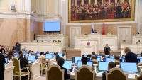 Бюджетный маневр: Петербург сокращает долги и защищает социальные обязательства