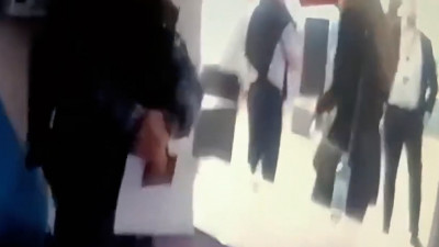 Посетитель ТРК устроил потасовку из-за штрафа за потерянную карту