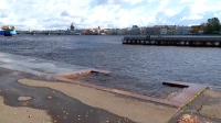 Петербуржцев ждут порывы ветра до 17 метров в секунду 7 октября